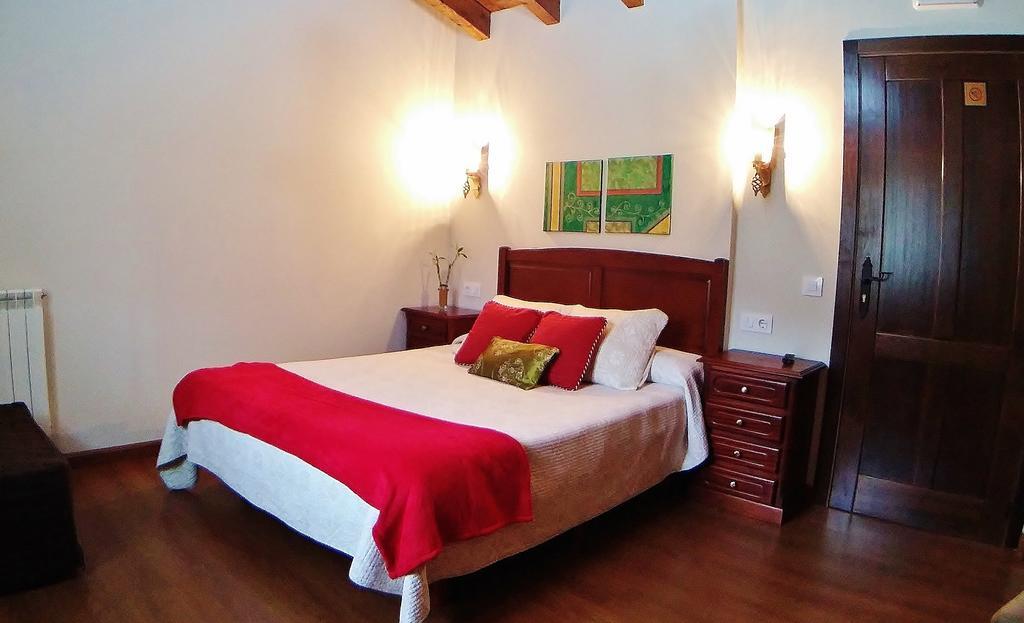 Hotel El Rincon De Yaxu Vidiago Bagian luar foto